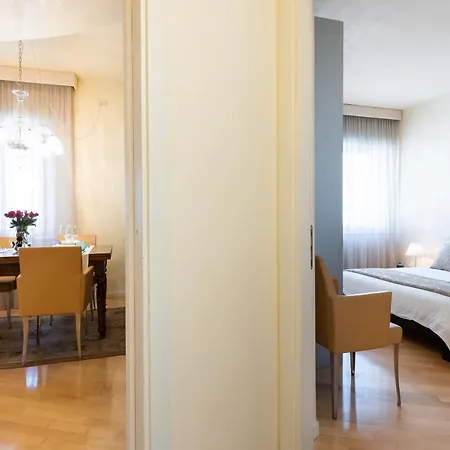 Foscolo 25 Διαμέρισμα *